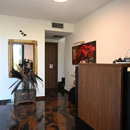 Apartment Ducato Di Aria , Luxury