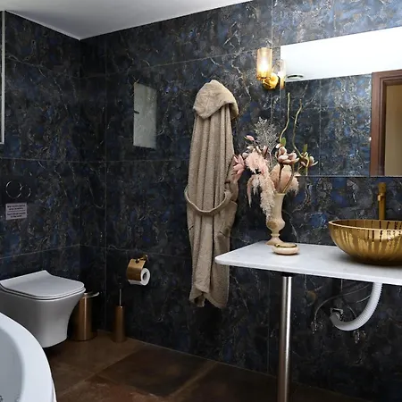 Ducato Di Aria , Luxury