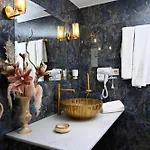Ducato Di Aria , Luxury نافبليو